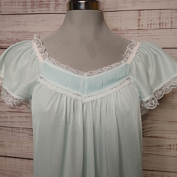 Vintage Maxi Lace Nightgown Size M - Picture 3 of 10